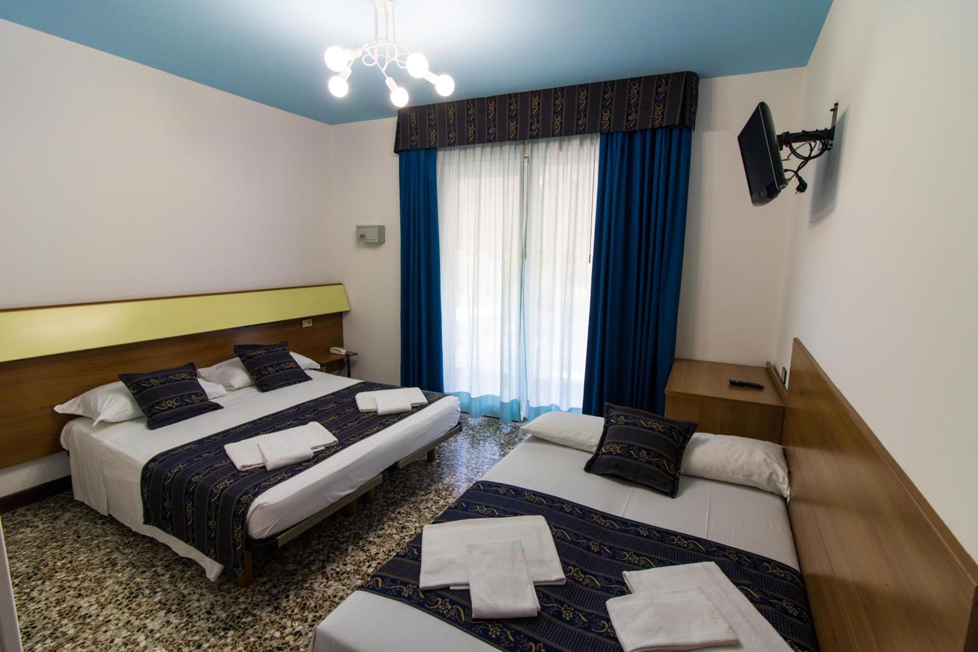 Bluecolors Hotel Campalto Exterior photo