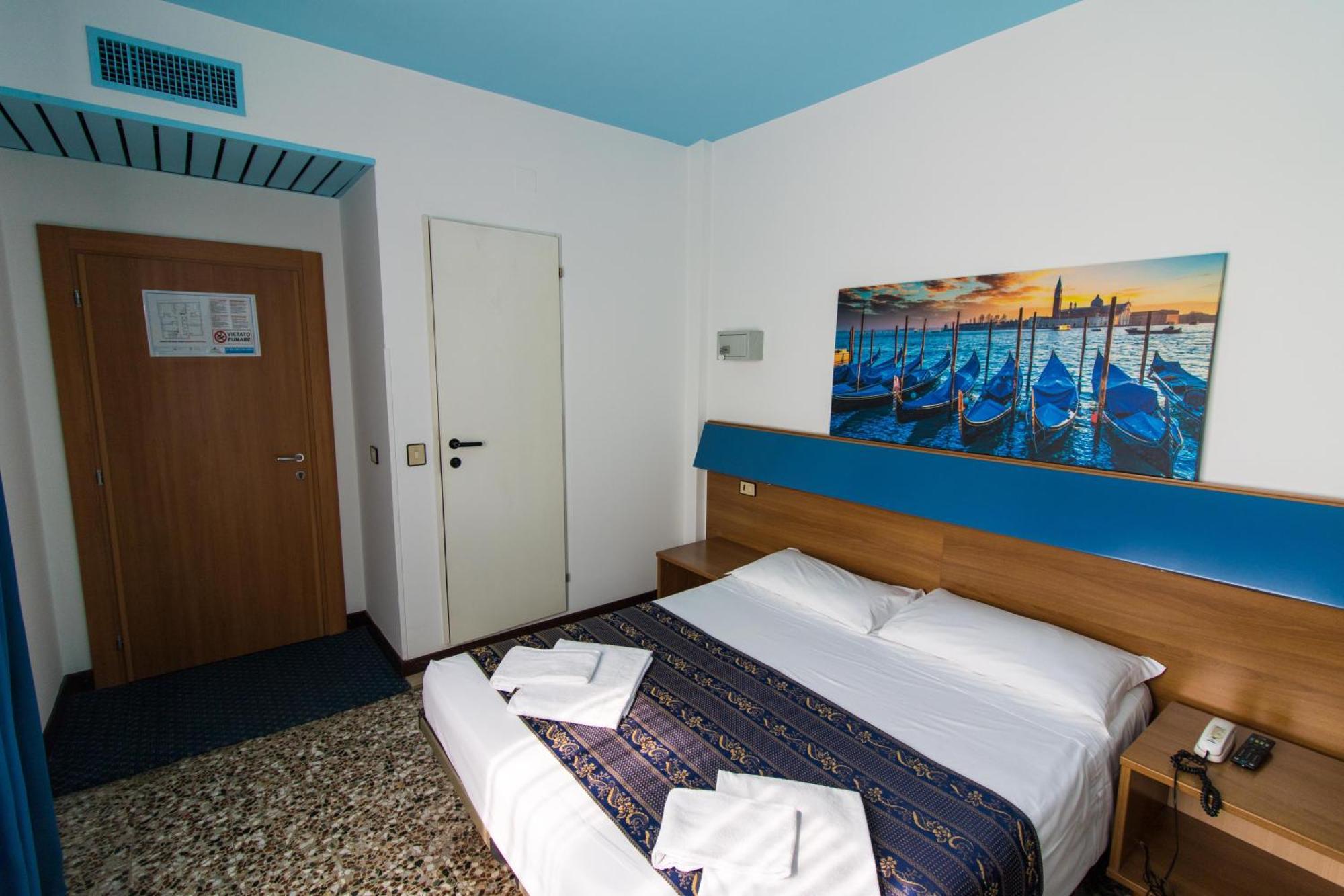 Bluecolors Hotel Campalto Exterior photo